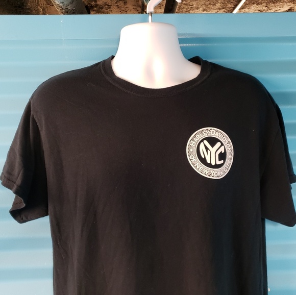 Harley Davidson of NYC Large T-Shirt (SOLD) - Picture 6 of 7